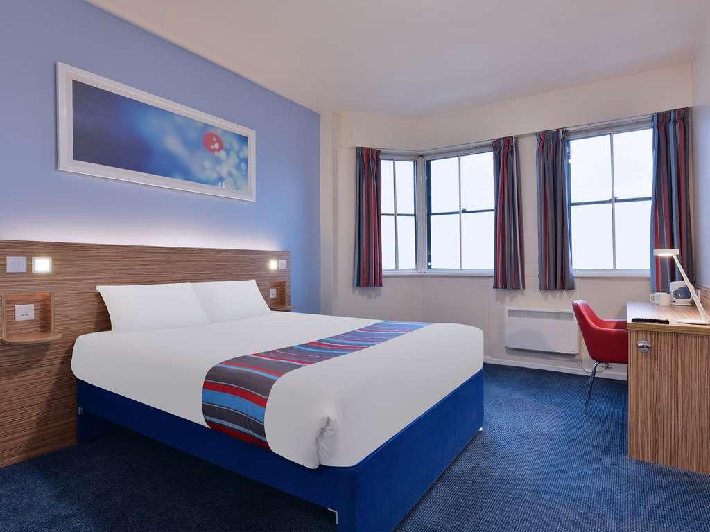Travelodge Leeds Central Vicar Lane חדר תמונה