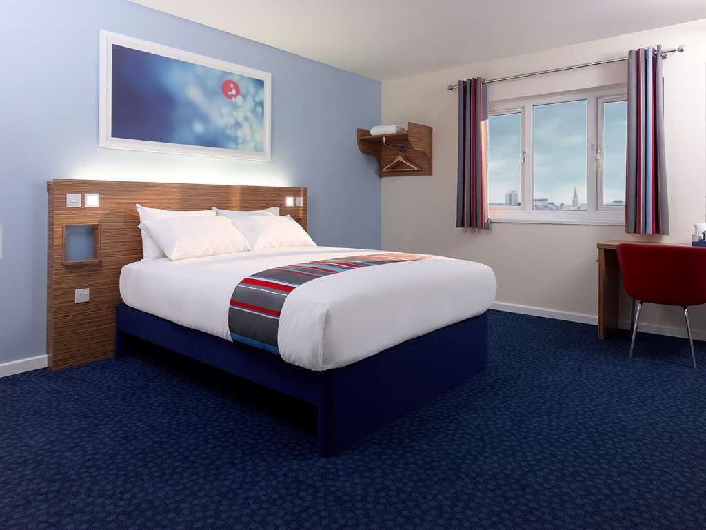 Travelodge Leeds Central Vicar Lane חדר תמונה