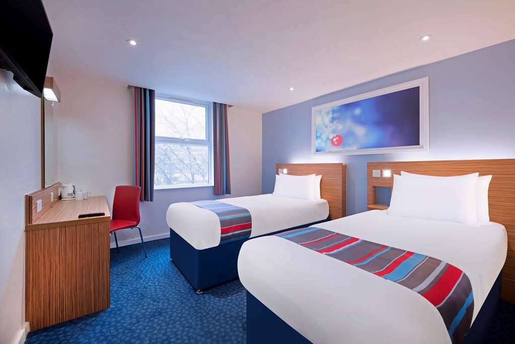 Travelodge Leeds Central Vicar Lane חדר תמונה